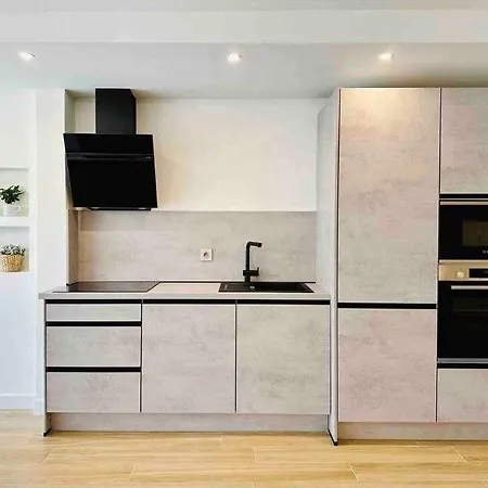 Pepes 3 Apartment